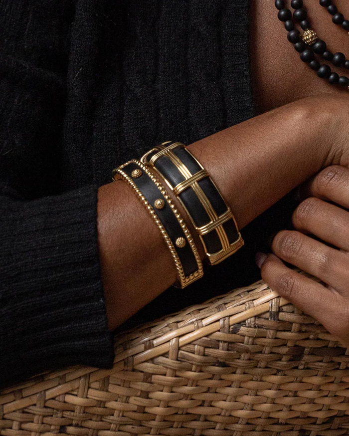 Berry Small Hinged Bangle, Ebony