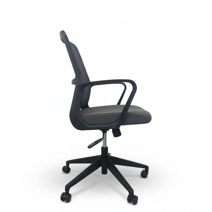 COOPER office chair side view, padded seat with backrest, swivel casters