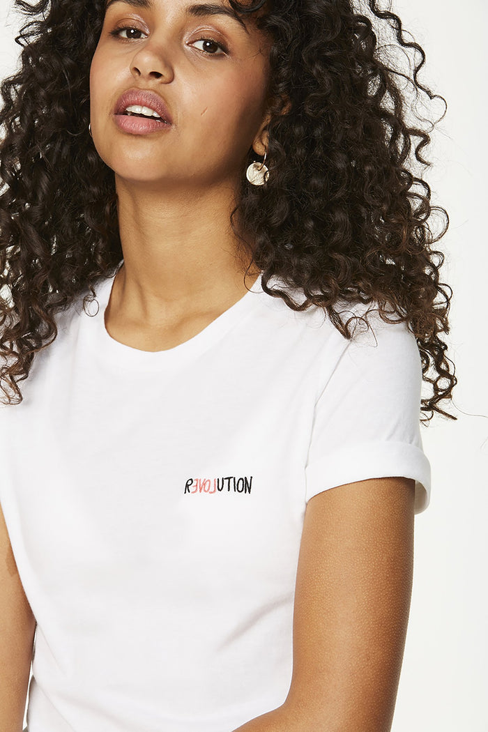Tops - Lida T-shirt Revolution <br> By Armedangels