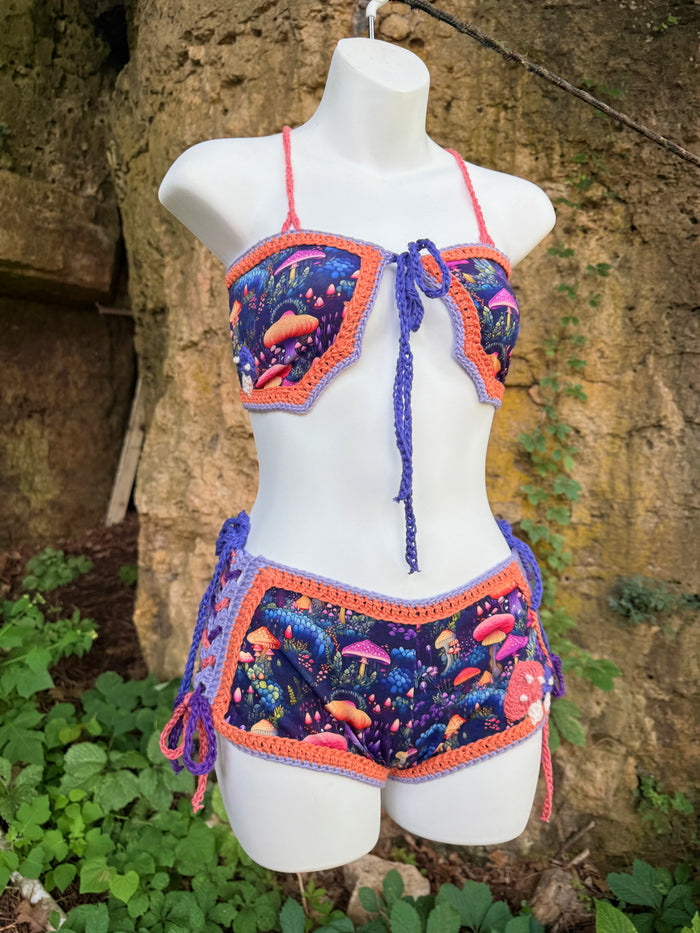 Mushroom Mania 2.0 Shorts - SM-L