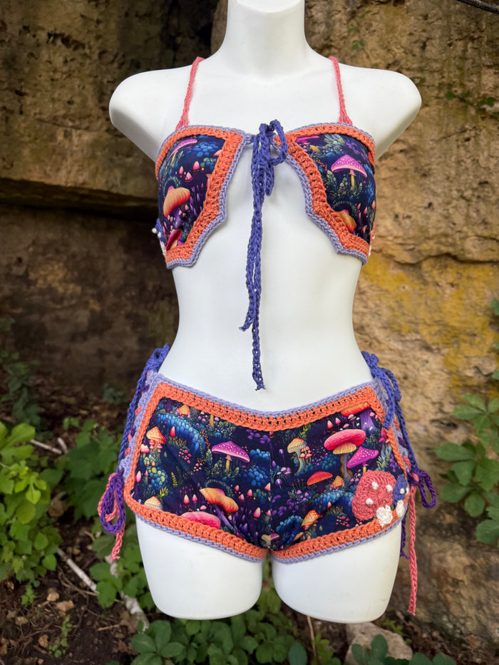 Mushroom Mania 2.0 Shorts - SM-L