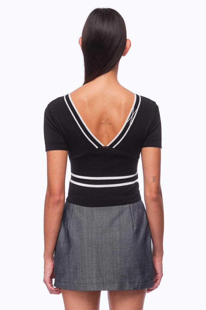 The ‘X’ Top - NOIRE